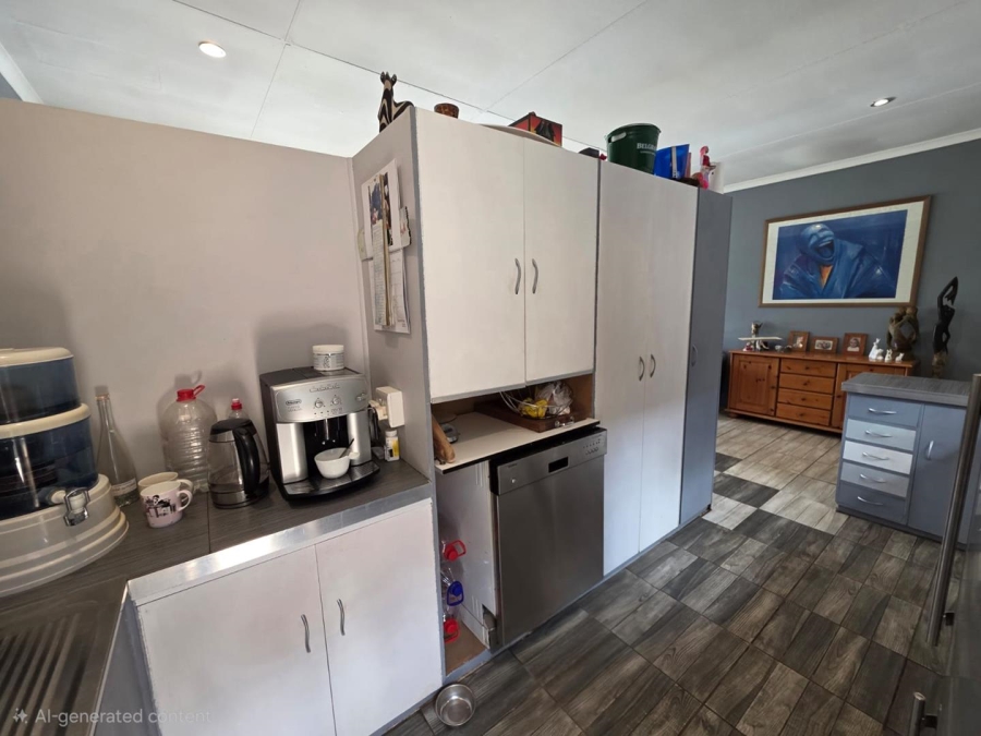 6 Bedroom Property for Sale in Heuwelsig Free State